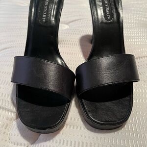 Colin Stuart Heels Size 9 W/O Box